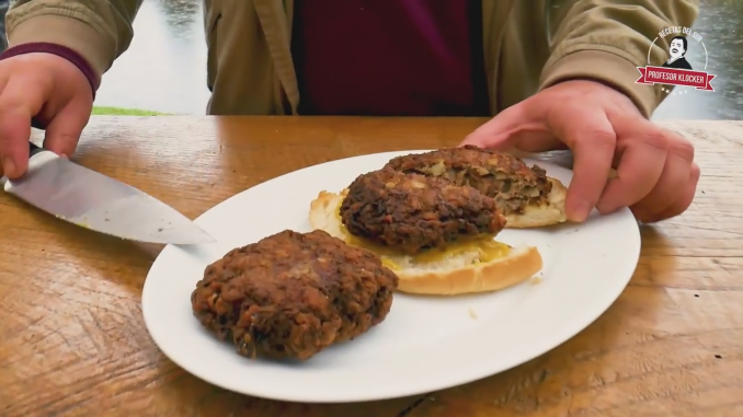 Fricandelas al disco parecida a una hamburguesa