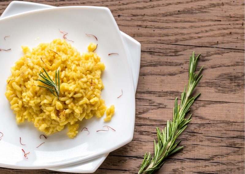 Milanesas de mollejas acompañado con risotto