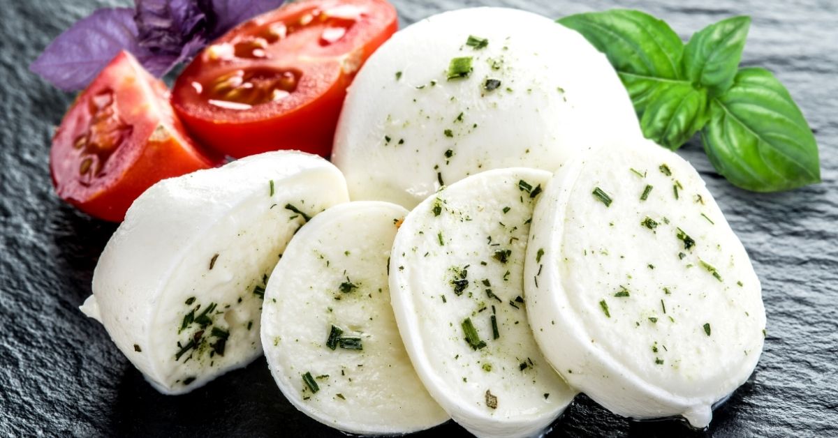 Queso muzzarella o mozzarella elaboración y características